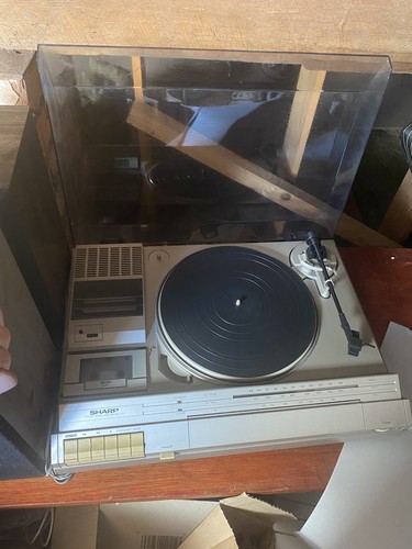 Sharp stereo music center - sharp,