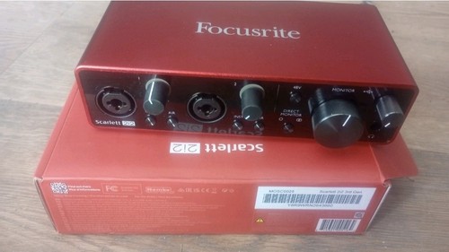 Boxed focusrite scarlett 2i2 - boxed,