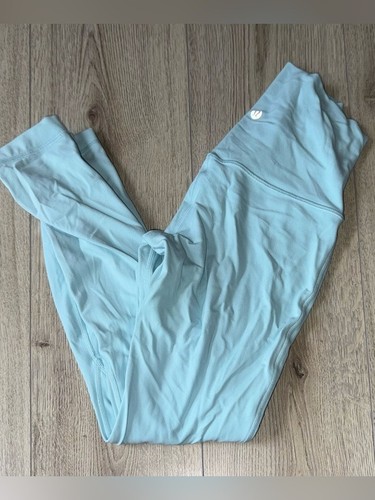 Lululemon blue leggings