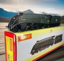 Boxed Hornby R3522 BR Class A4