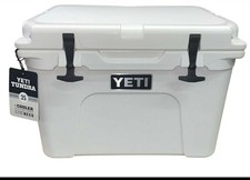 NEW IN BOX YETI Tundra 35