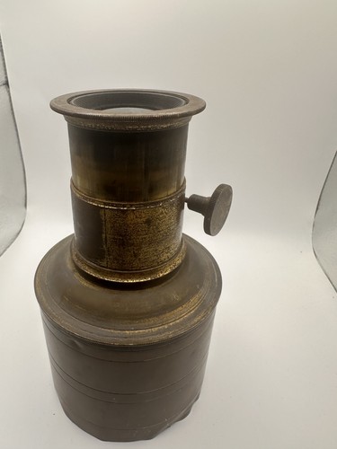 Projektion type lens - projektion, brass