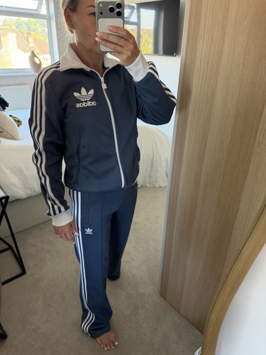 Woman adidas tracksuit - woman’s,