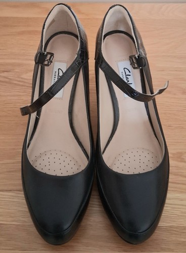 Ladies size black leather - ladies,