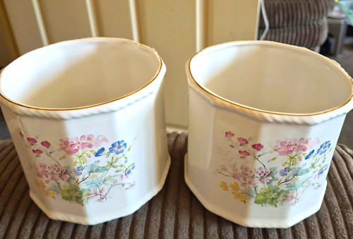 Aynsley pair ceramic - aynsley,