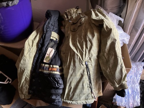 Iguana waterproof coat size - iguana,