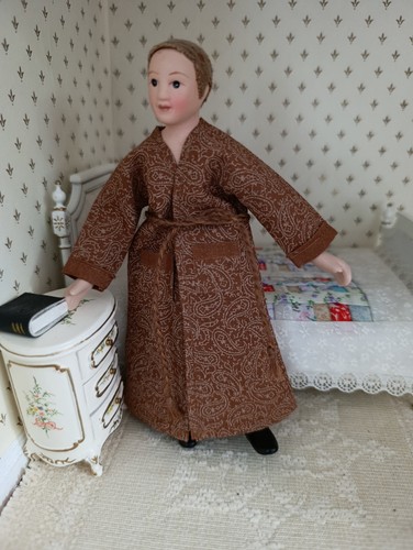 Dolls house clothes - dolls,