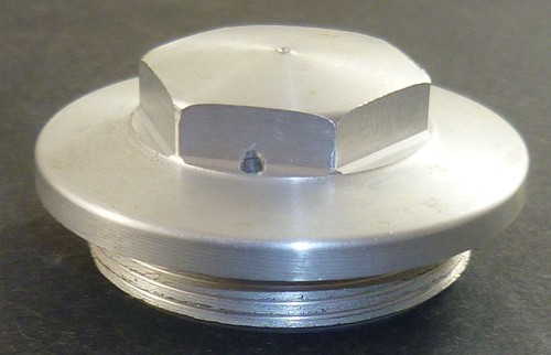 Oil filler plug clutch - oil, on