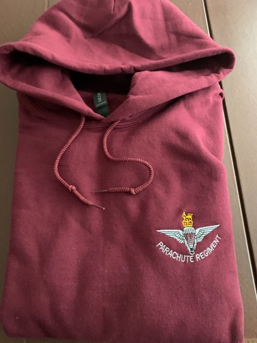 Parachute regiment badge - regiment,