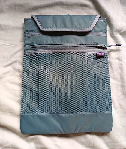 Patagonia blue nylon laptop - patagonia,