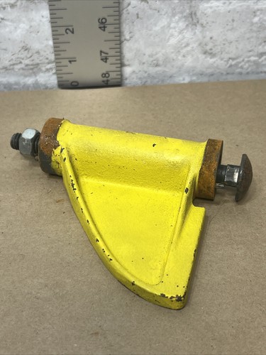 Right guide replacement - right,
