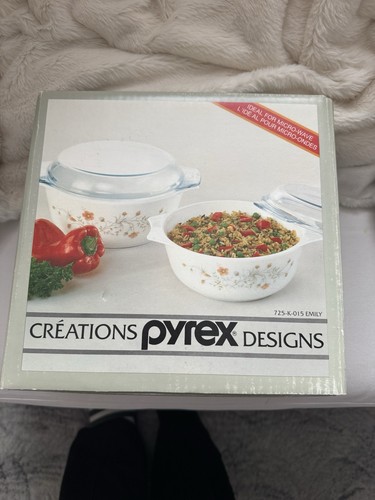Vintage brand new pyrex - new,