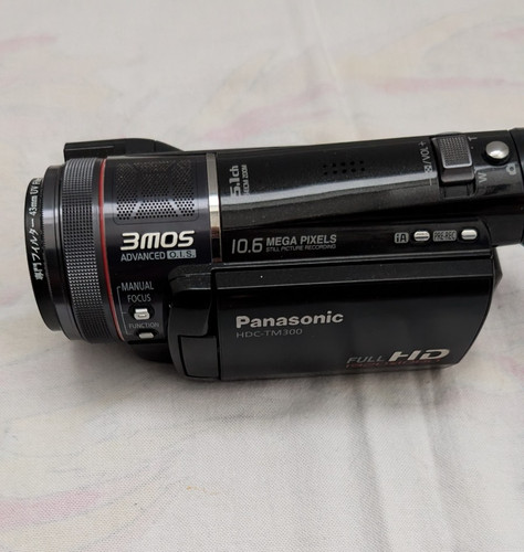 Panasonic hdc tm300 full - panasonic, hd