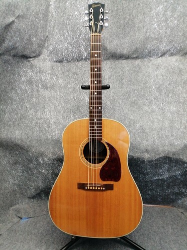 Gibson used acoustic - used,