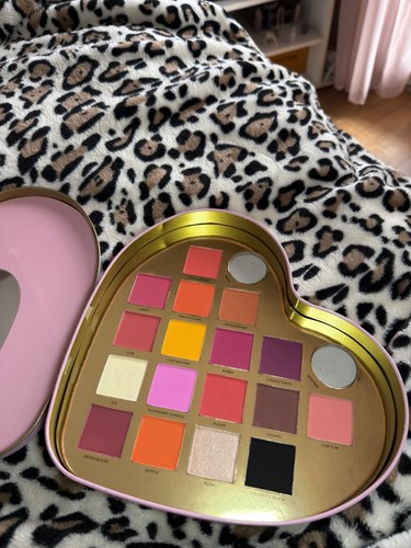 Doll beauty peaches - doll, pop