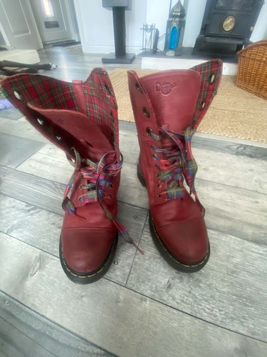 Martens triumph aimilita - dr.,