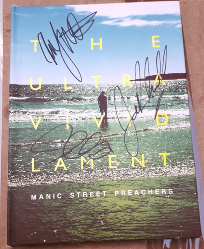 Signed manic street preachers - signed,