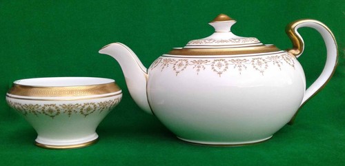 Aynsley gold dowery - gold,