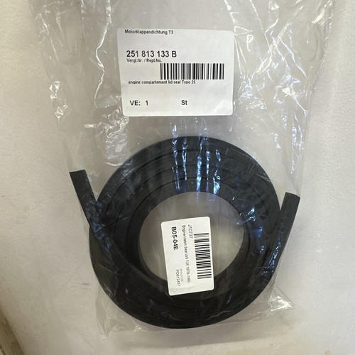 Type t25 engine compartment - type,