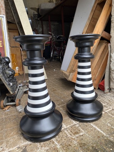 Stunning large wooden black - stunning,