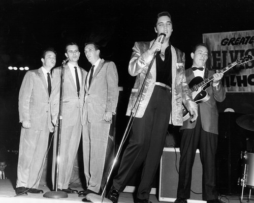 Elvis photograph no 8 - 8",
