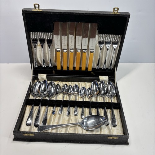 Tea service 25pcs - service, canteen