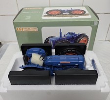 Universal Hobbies 1/16 1961