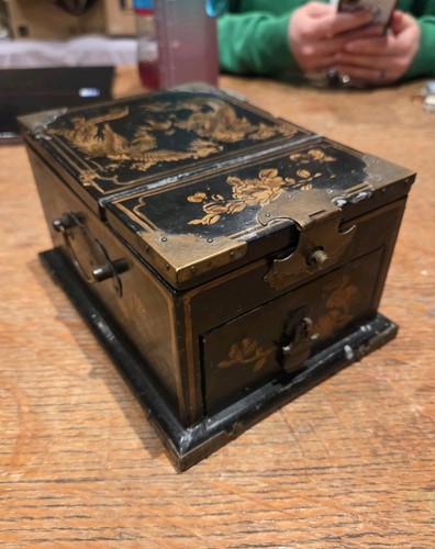 Antique chinese lacquer vanity - antique,