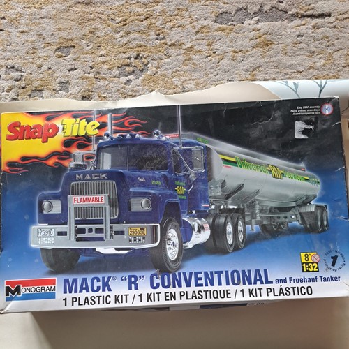 Monogram revell 32 mack - revell, r