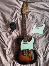 Squier Classic Vibe 60s