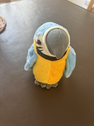 Cuddly parrot - cuddly,
