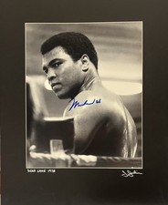 Muhammad Ali Signed Photo
