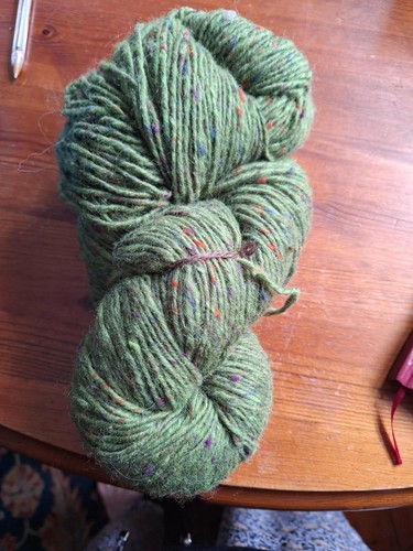 200 gram skein green - 200, tweed