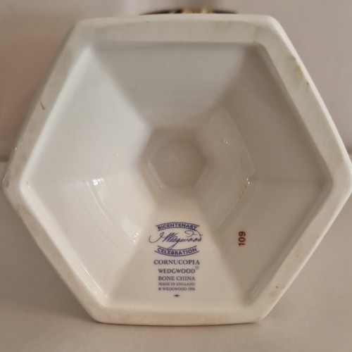 Wedgwood cornucopia - wedgwood,