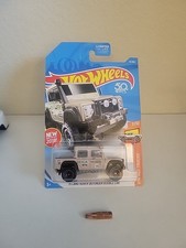 Hot Wheels Hot Trucks '15 Land