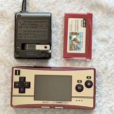 Game Boy Micro Famicom Edition