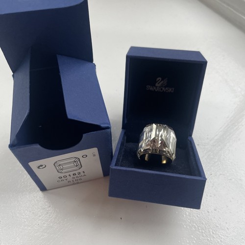 Genuine swarovski swan - genuine,