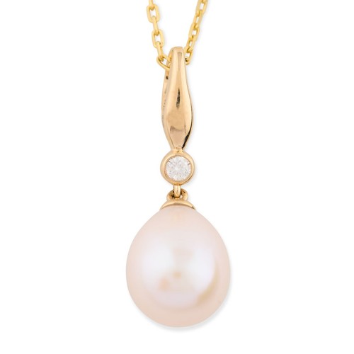 Pearl diamond pendant and - pearl,