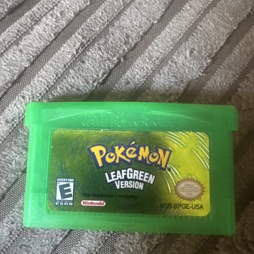 Pokemon leaf green - leaf, version