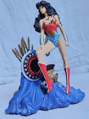 Wonder woman mini statue - wonder,
