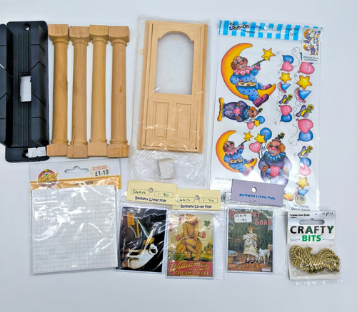 Dollhouse wooden door - wooden,