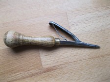 Browns vintage pat number  642379 rug making tool bodger