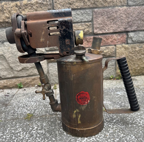 Vintage large brass monitor - brass,