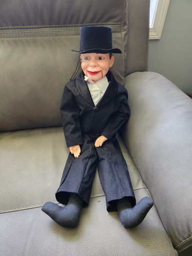 Vintage 1977 charlie mccarthy - vintage,