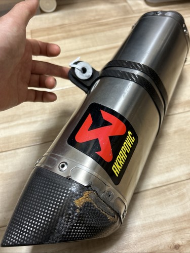 Akrapovic evolution line slip - evolution,