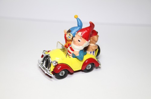 Corgi 801 noddy car with - corgi,