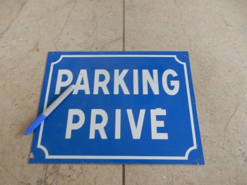 Parking privé french vintage - parking,