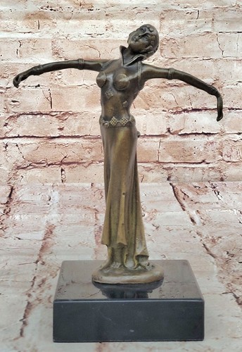Art deco signed chiparus - signed,