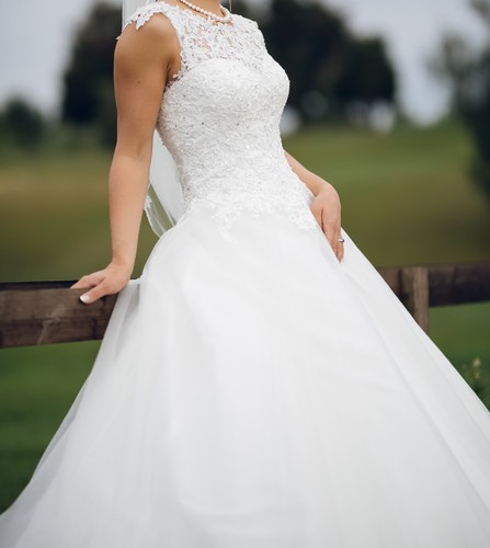 White wedding dress - wedding, size