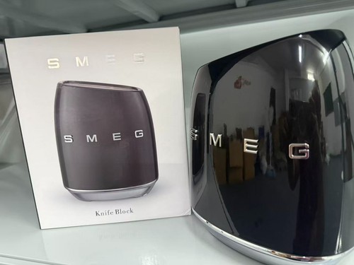 Brand new smeg - brand, carbon